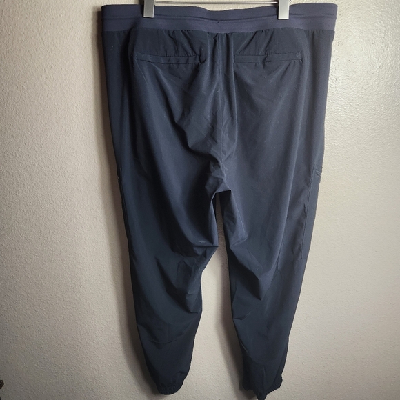 Athleta Womens |18| Black Venture Jogger Pant/#566665 - Picture 7 of 11